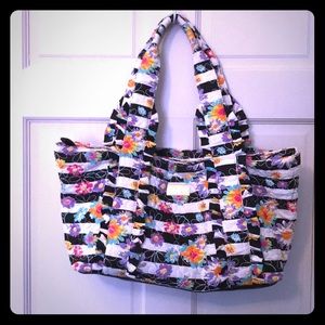 Betsey Johnson quilted bag with makeup case EUC